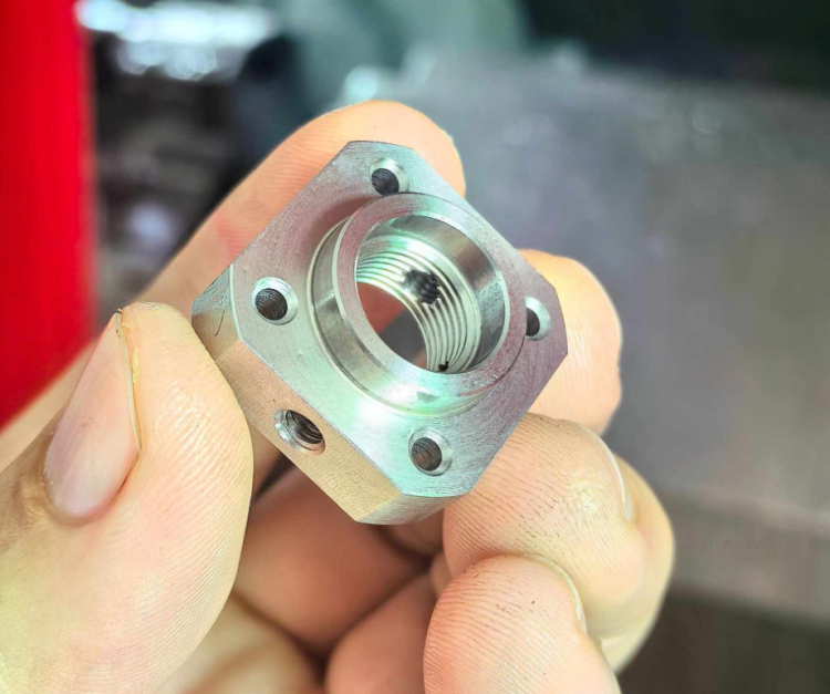 车铣复合经典产品实物拍摄